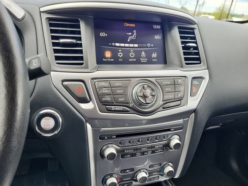 Used 2020 Nissan Pathfinder SL AWD/4WD image 19