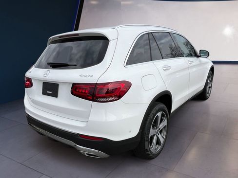Certified 2022 Mercedes-Benz GLC 300 4MATIC w/ Premium Package Lite image 5