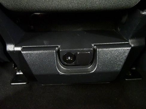 Used 2024 Ford F250 XLT image 15