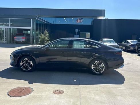New 2026 Hyundai Sonata SEL FWD image 6
