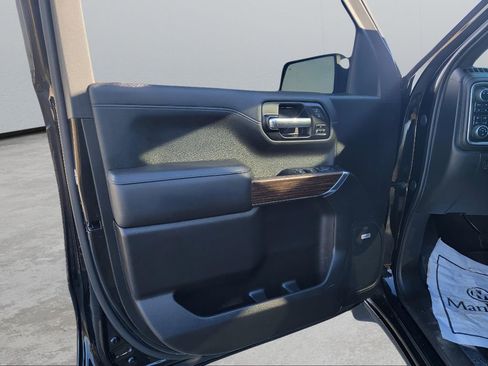 Used 2022 Chevrolet Silverado 1500 High Country w/ LPO, Dark Essentials Package image 10