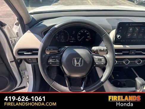 Used 2024 Honda HR-V EX-L image 17