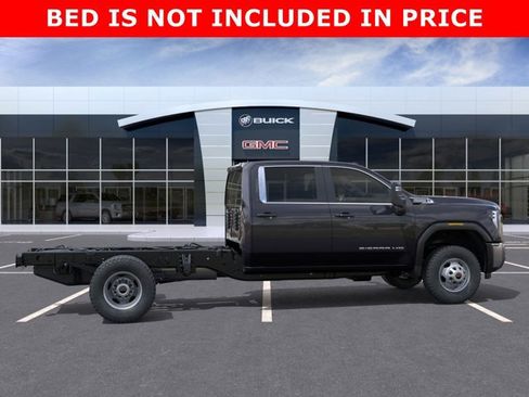New 2025 GMC Sierra 3500 Pro w/ Convenience Package image 5