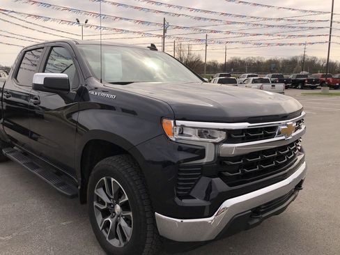 Used 2022 Chevrolet Silverado 1500 LT image 15