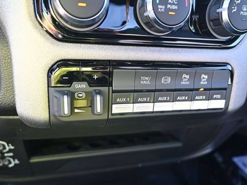 New 2026 RAM 5500 Tradesman AWD/4WD image 38