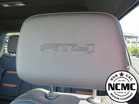 Used 2025 GMC Sierra 1500 AT4 image 26