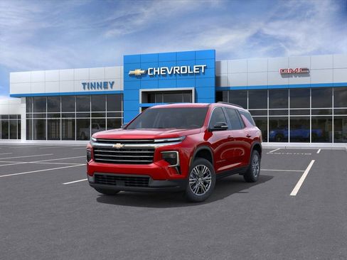 New 2026 Chevrolet Traverse LT w/ Driver Confidence Package image 8