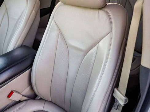 Used 2019 Lincoln Nautilus Select image 26