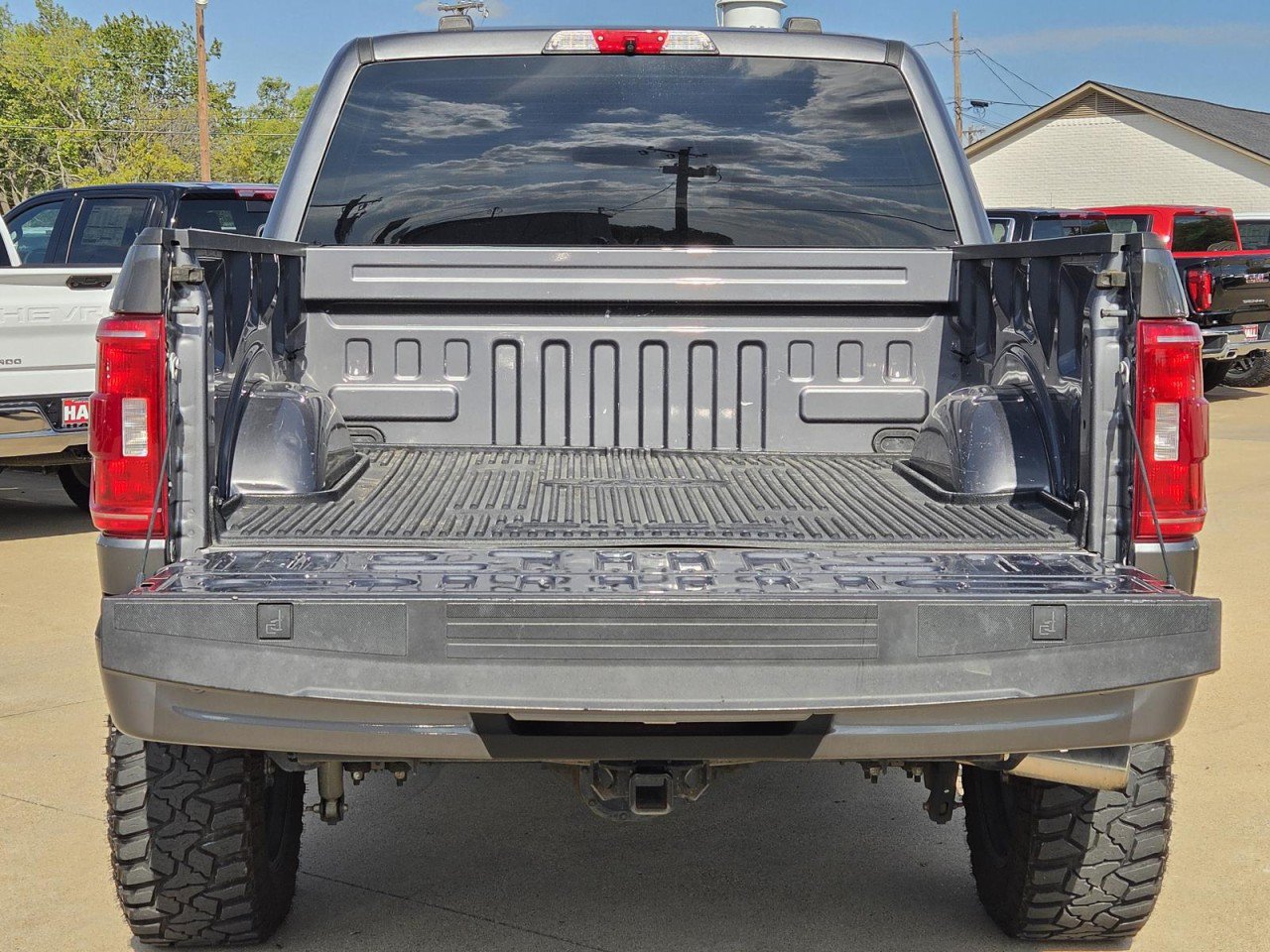 Used 2022 Ford F150 XLT w/ Equipment Group 302A High AWD/4WD image 10