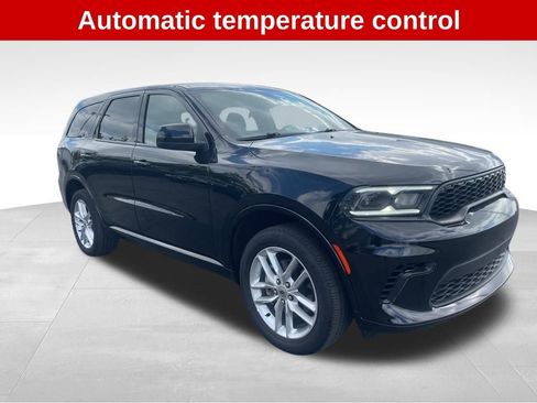 Used 2023 Dodge Durango GT image 8