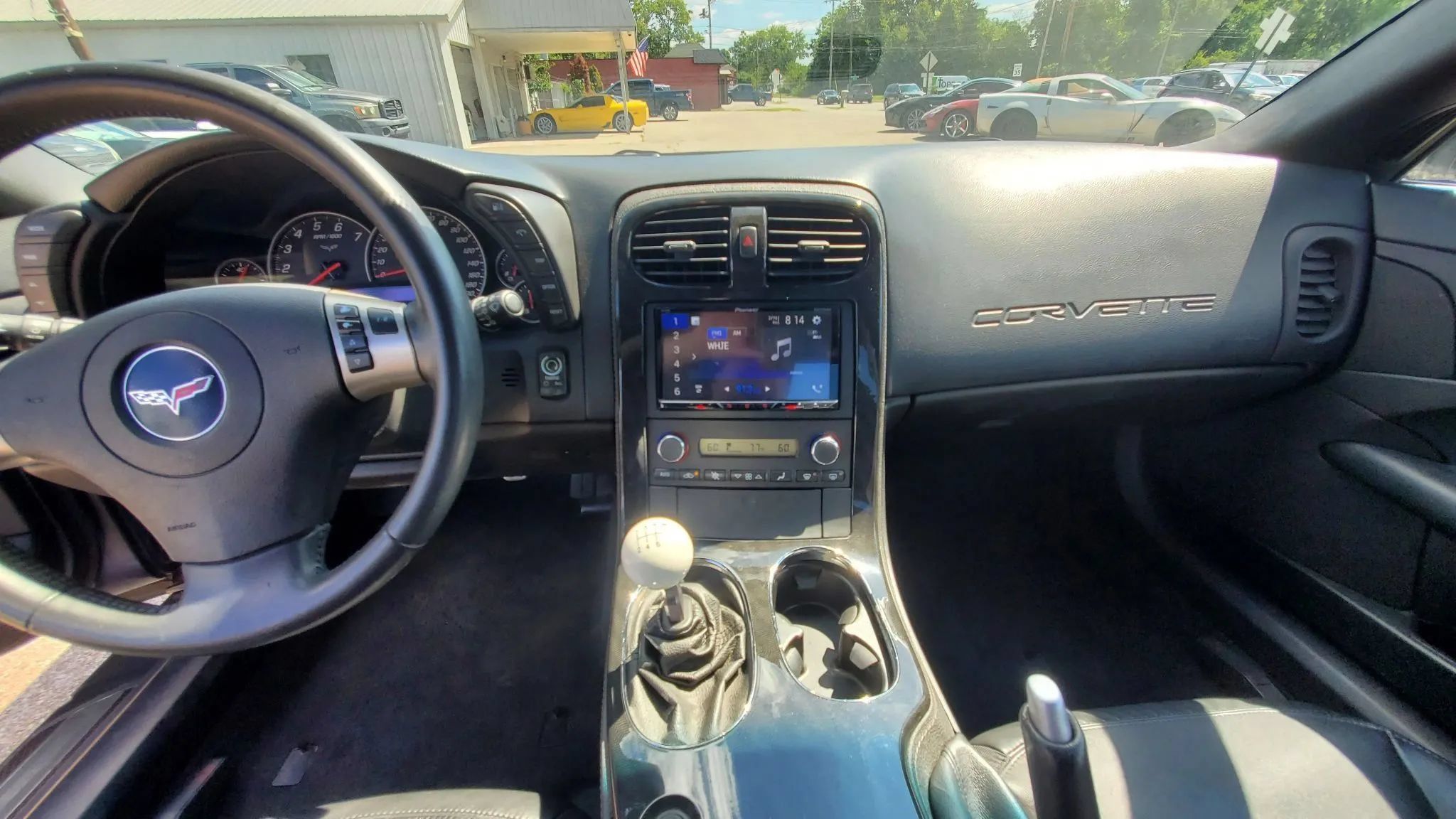Used 2011 Chevrolet Corvette Grand Sport RWD image 27