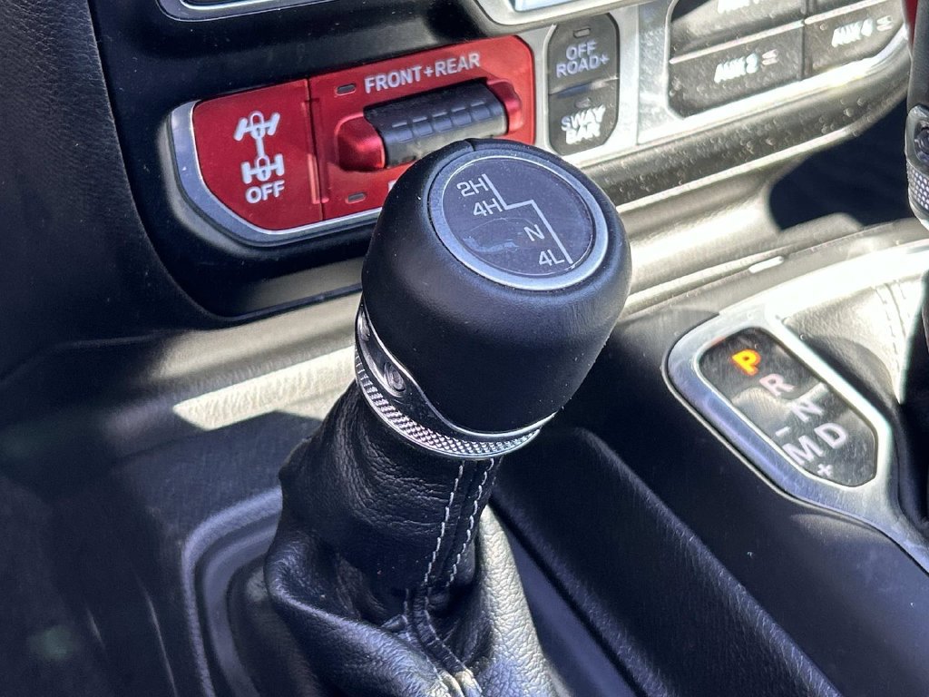Certified 2024 Jeep Wrangler Unlimited Rubicon w/ Convenience Group AWD/4WD image 27