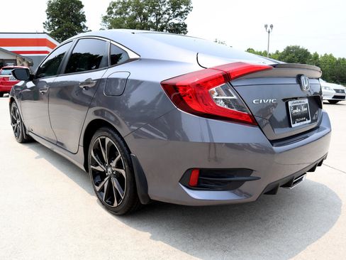 Used 2020 Honda Civic Sport image 4