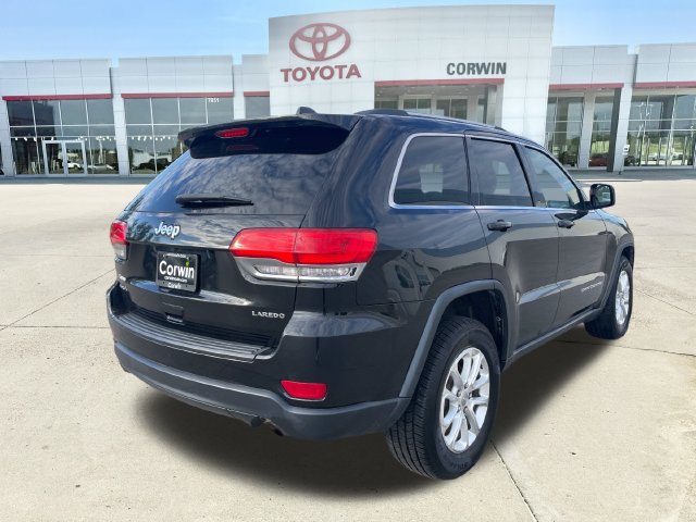 Used 2014 Jeep Grand Cherokee Laredo w/ 18" Wheel & 8.4" Radio Group AWD/4WD image 9