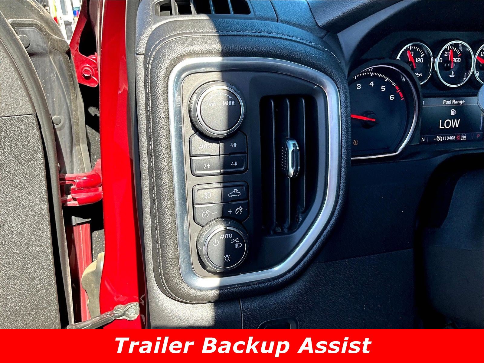 Used 2020 Chevrolet Silverado 1500 RST AWD/4WD image 37