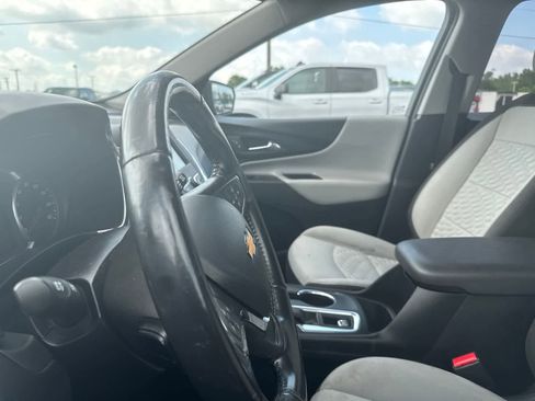 Used 2019 Chevrolet Equinox LT FWD image 33