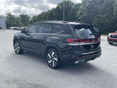 Certified 2024 Volkswagen Atlas SE FWD image 6
