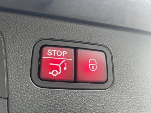 Certified 2020 Mercedes-Benz GLC 300 image 13