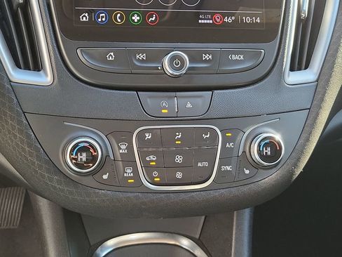 Used 2023 Chevrolet Malibu LT image 32