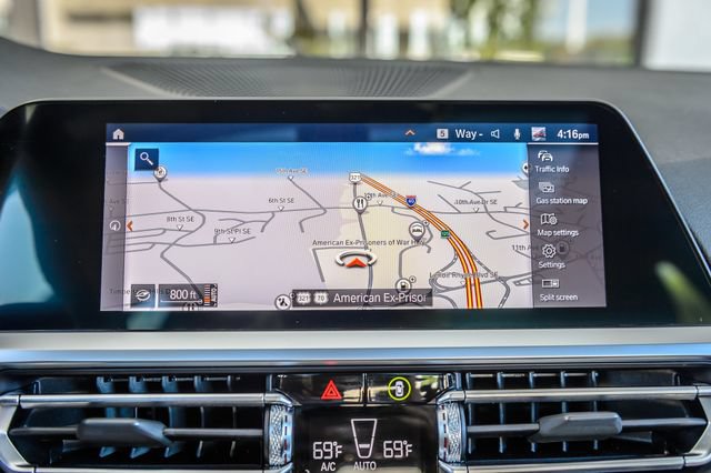 Used 2022 BMW 330i Sedan w/ M Sport Package RWD image 33
