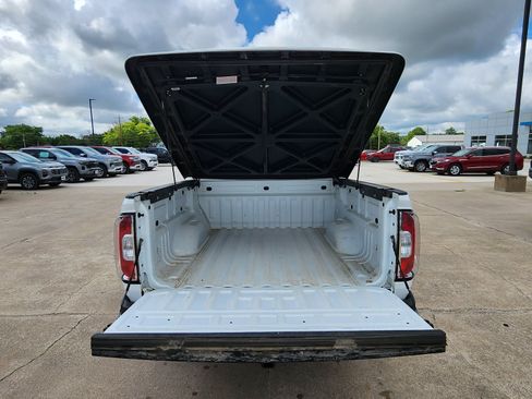 Used 2017 GMC Canyon SLT w/ Driver Alert Package AWD/4WD image 7