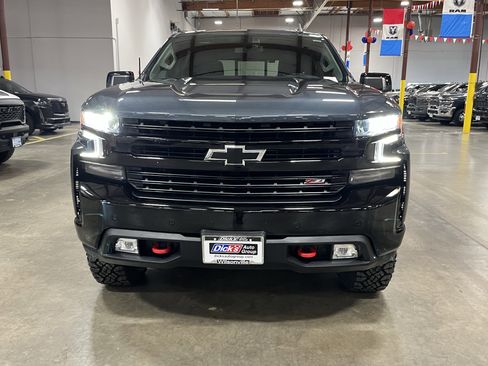 Used 2019 Chevrolet Silverado 1500 LT Trail Boss AWD/4WD image 8