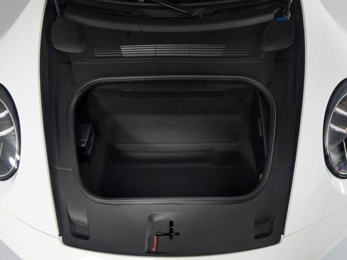 Certified 2025 Porsche 911 Carrera RWD image 49