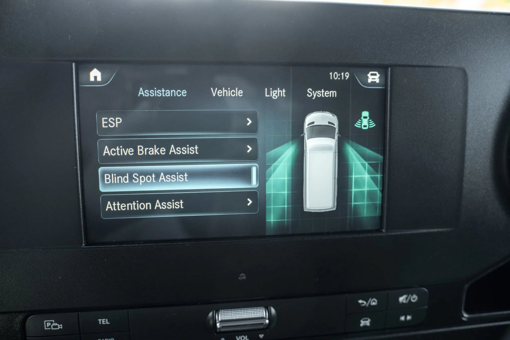 Used 2024 Mercedes-Benz Sprinter 2500 w/ Acoustic Package image 22