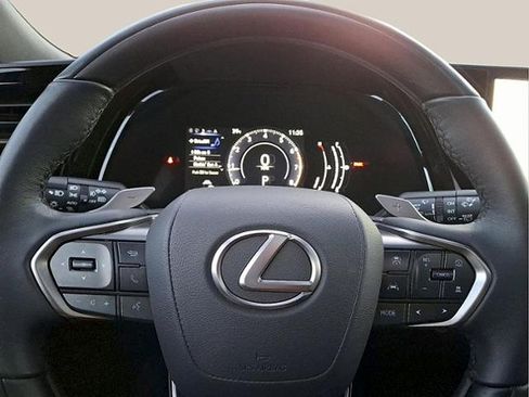 Used 2024 Lexus RX 350 Premium w/ Cold Area Package AWD/4WD image 19
