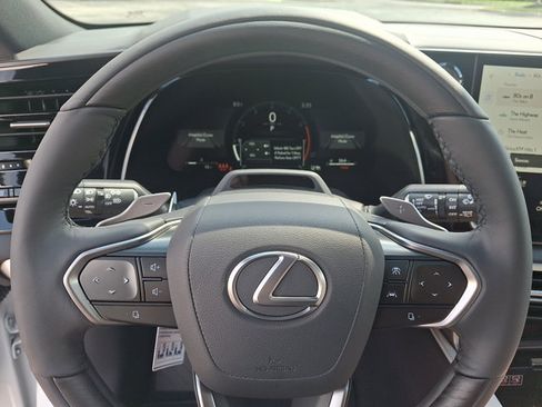 New 2026 Lexus RX 350 Premium Plus AWD/4WD image 13