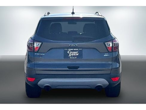 Used 2017 Ford Escape SE w/ Equipment Group 201A AWD/4WD image 5
