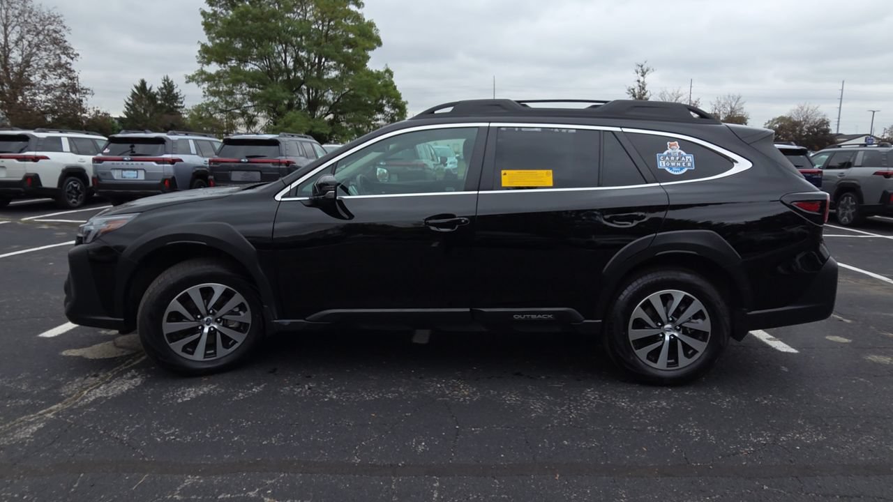 Certified 2025 Subaru Outback Premium w/ Popular Package #1A AWD/4WD image 5