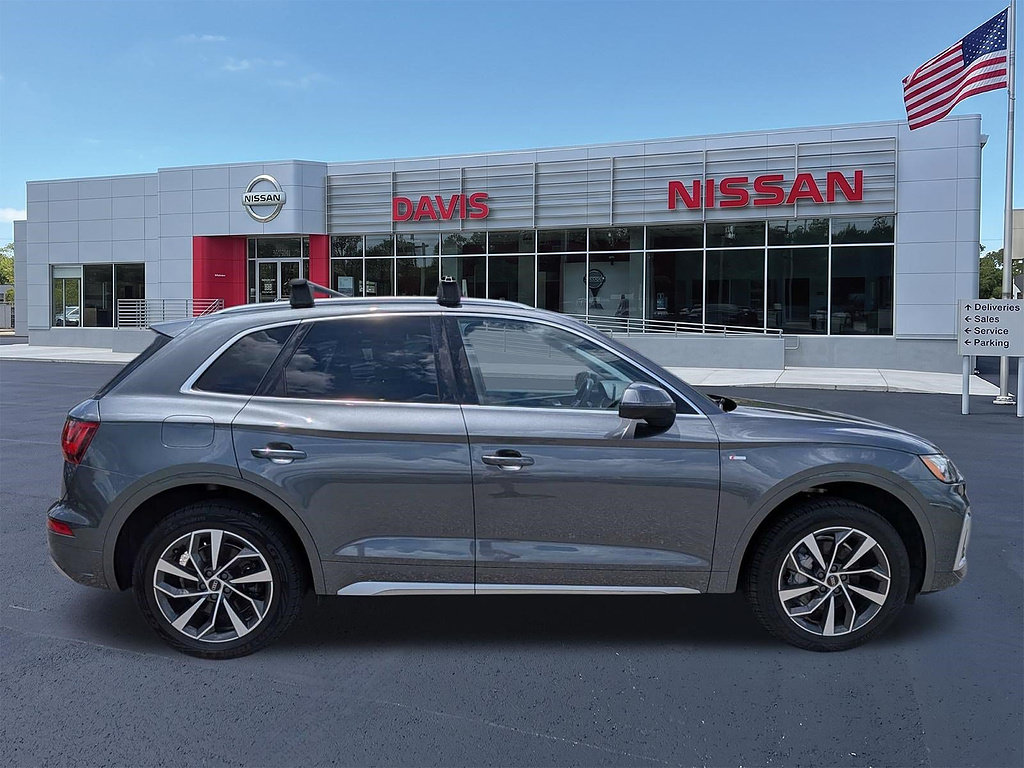 Used 2024 Audi Q5 2.0T Premium Plus AWD/4WD image 11
