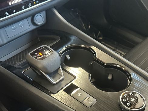 New 2026 Nissan Rogue SV AWD/4WD image 21