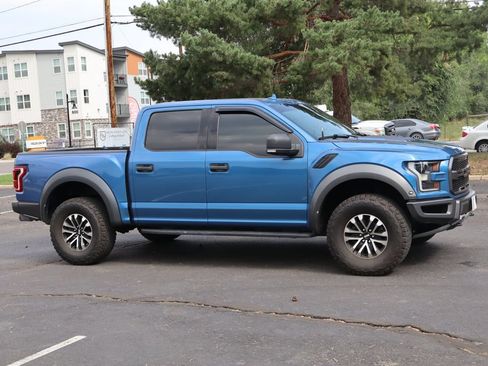 Used 2019 Ford F150 Raptor w/ Equipment Group 801A Mid AWD/4WD image 2