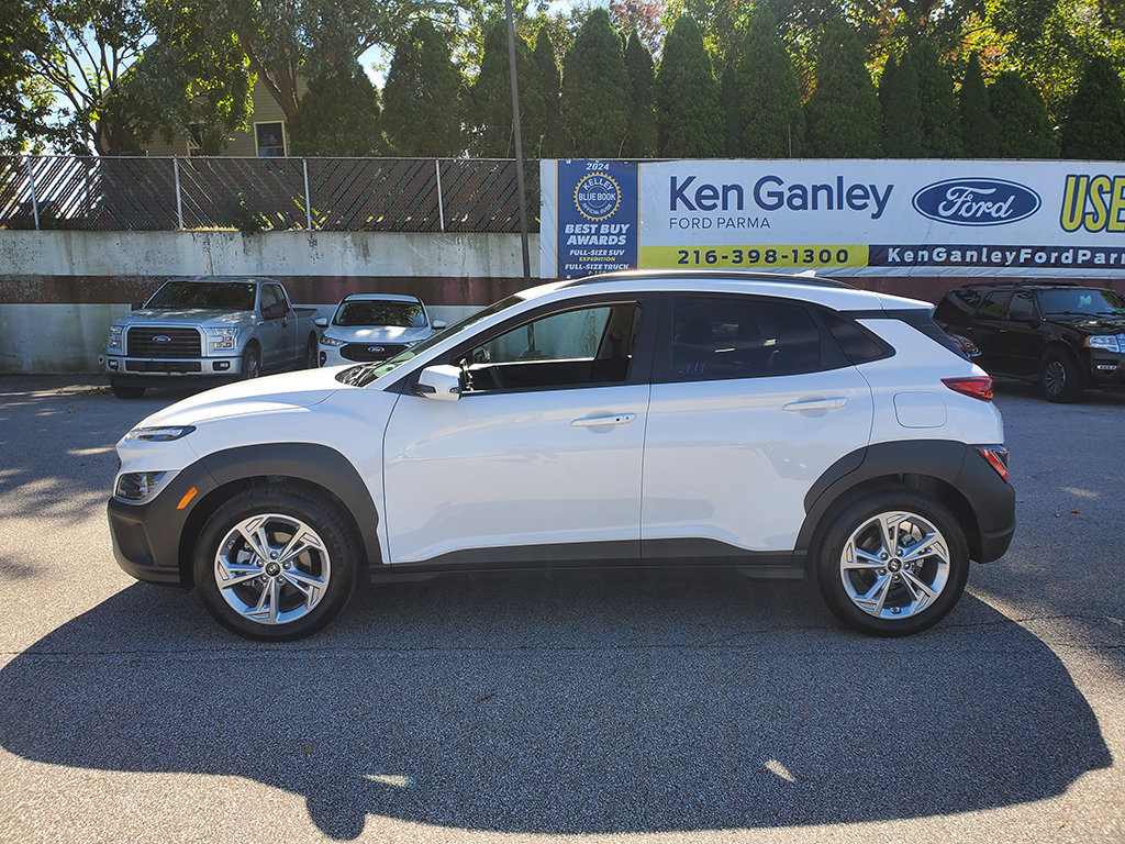 Used 2023 Hyundai Kona SEL FWD image 9