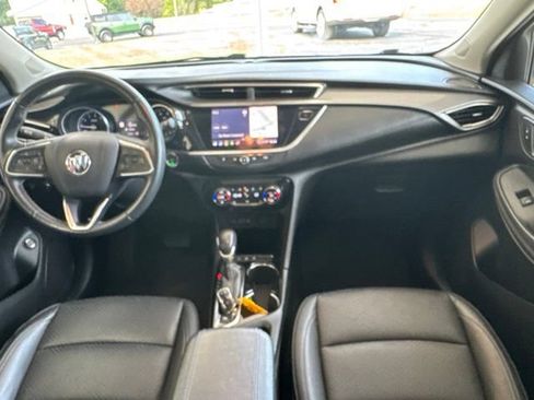 Used 2020 Buick Encore GX Essence w/ Experience Buick Package AWD/4WD image 29