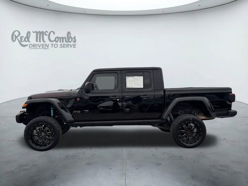 Used 2021 Jeep Gladiator Rubicon image 2