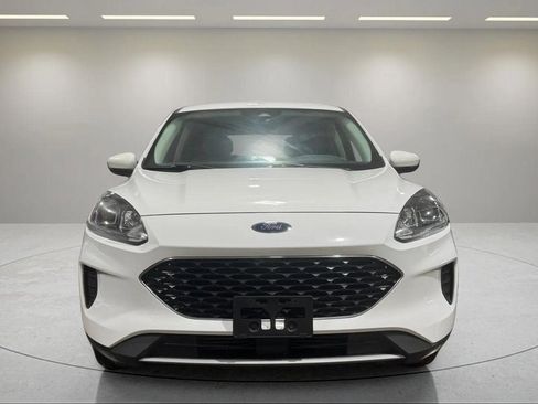 Used 2021 Ford Escape SE image 14