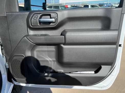New 2025 Chevrolet Silverado 3500 W/T image 15
