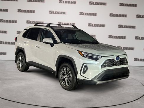 Used 2024 Toyota RAV4 Limited image 7