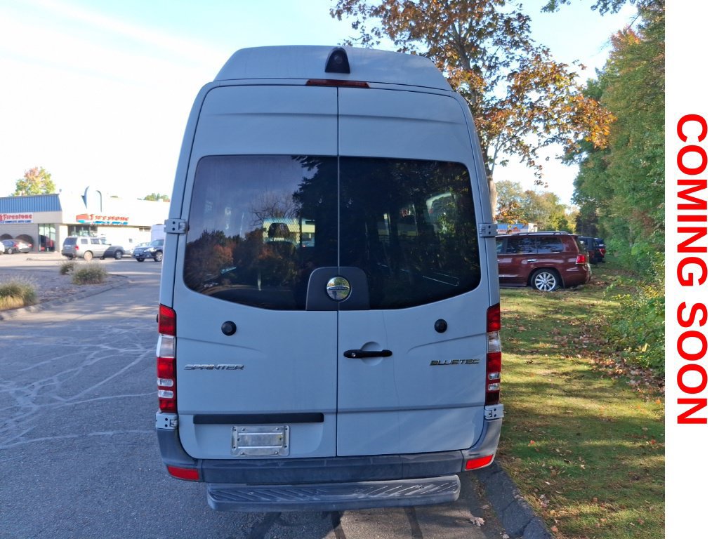 Used 2015 Freightliner Sprinter 2500 RWD image 7