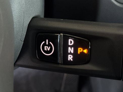 New 2026 Kia EV9 Wind image 17