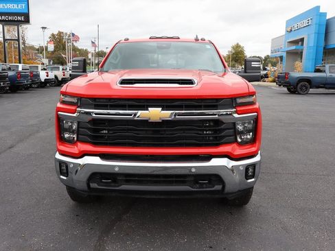 New 2025 Chevrolet Silverado 2500 LT w/ Safety Package image 21