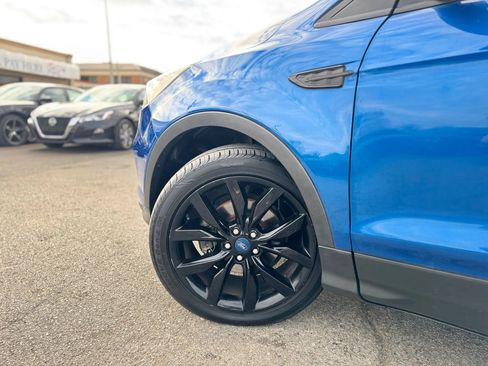 Used 2019 Ford Escape SE FWD image 30