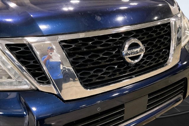 Used 2019 Nissan Armada Platinum w/ Captain's Chairs Package AWD/4WD image 29