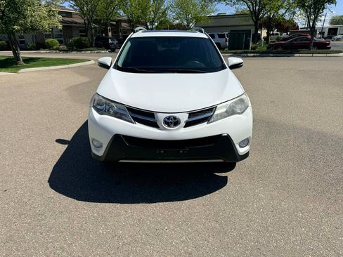 Used 2014 Toyota RAV4 XLE image 8