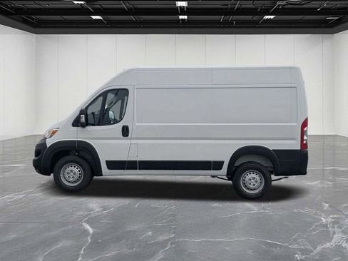 New 2026 RAM ProMaster 1500 w/ Convenience Group FWD image 2