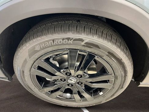 New 2026 Honda HR-V Sport image 11