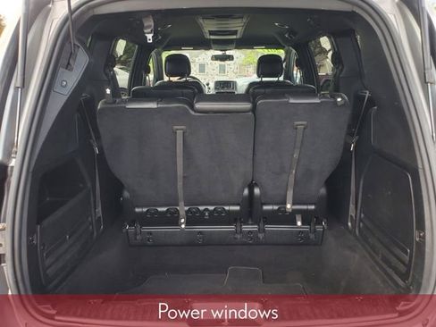 Used 2017 Dodge Grand Caravan SXT w/ Driver Convenience Group FWD image 35